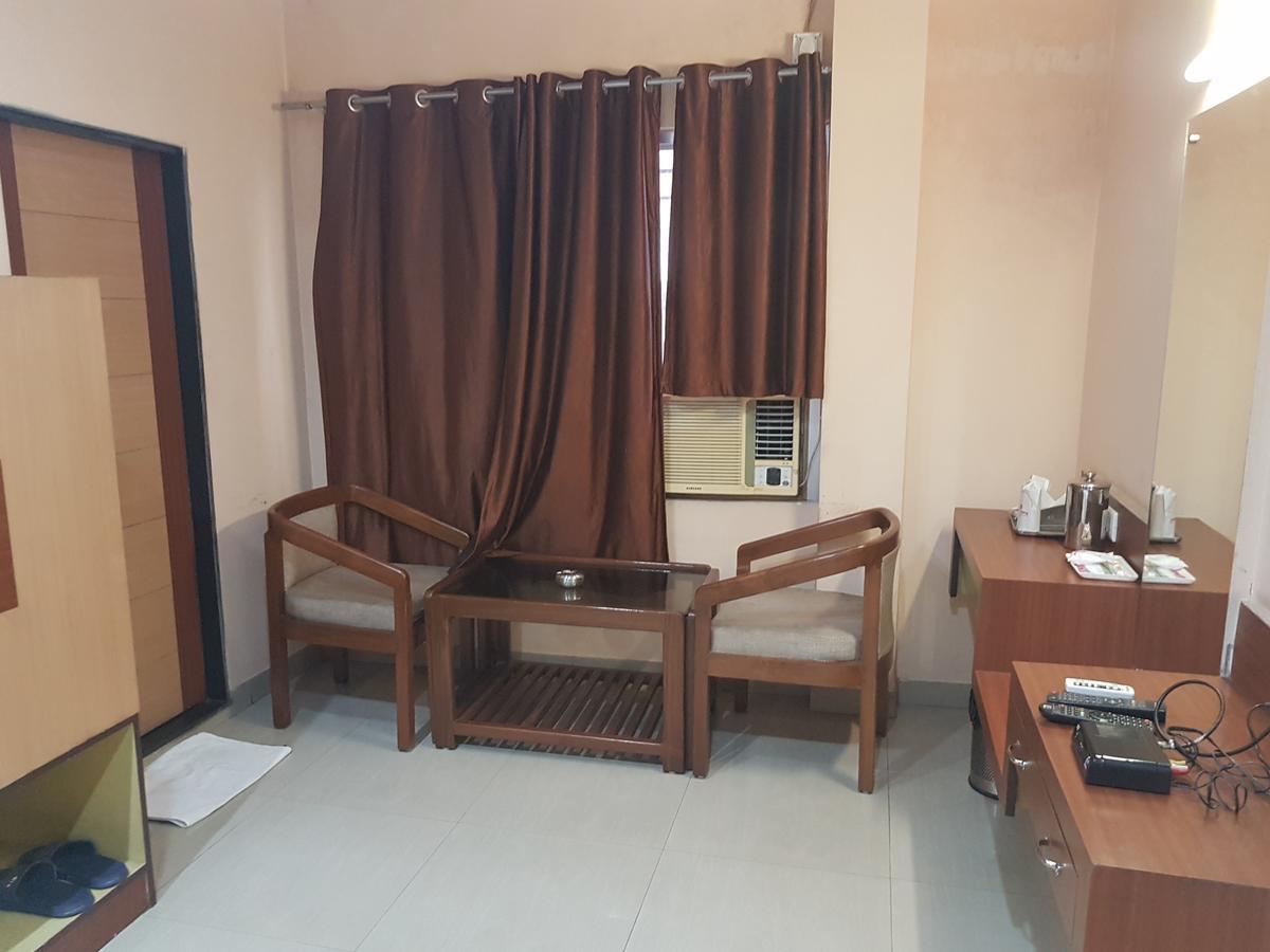 Hotel Simla Siliguri Exterior foto